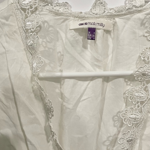 ASOS MATERNITY lace top - Picture 3 of 4